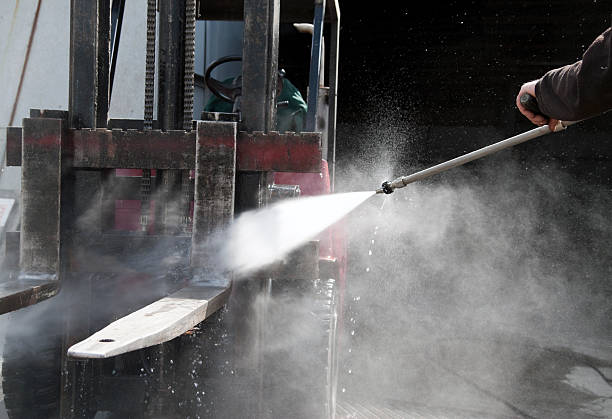 Best Driveway Pressure Washing  in Thorndale, PA